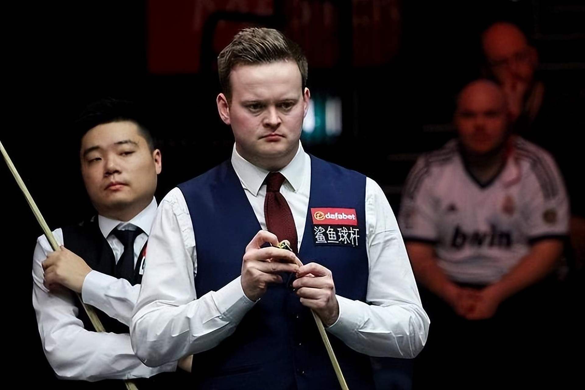 以及战术执 以及战术执